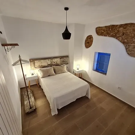 Apartment El Aljibe De Cobarrubias, 3, Terraza Privada